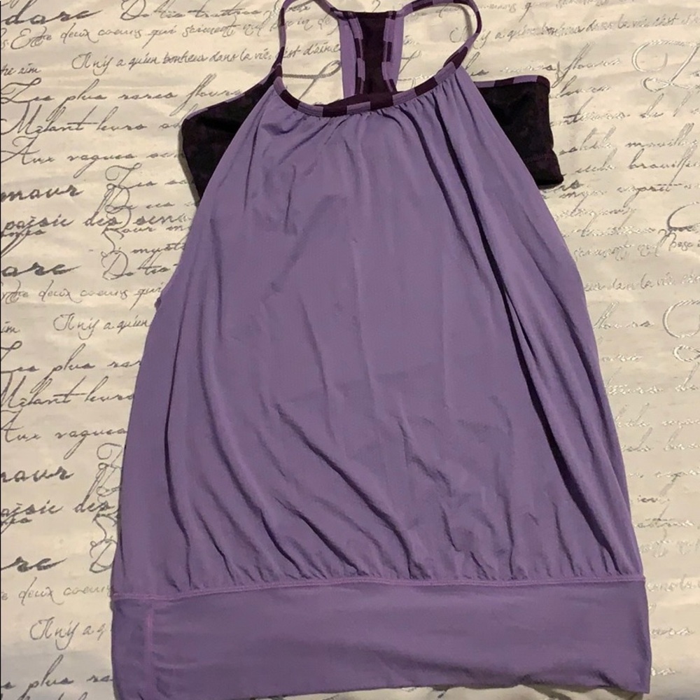 Lululemon tank with built in bra